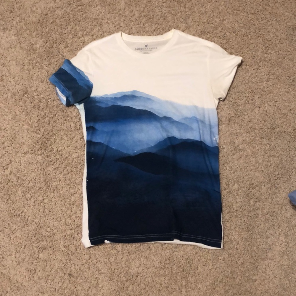 AE Graphic Tee